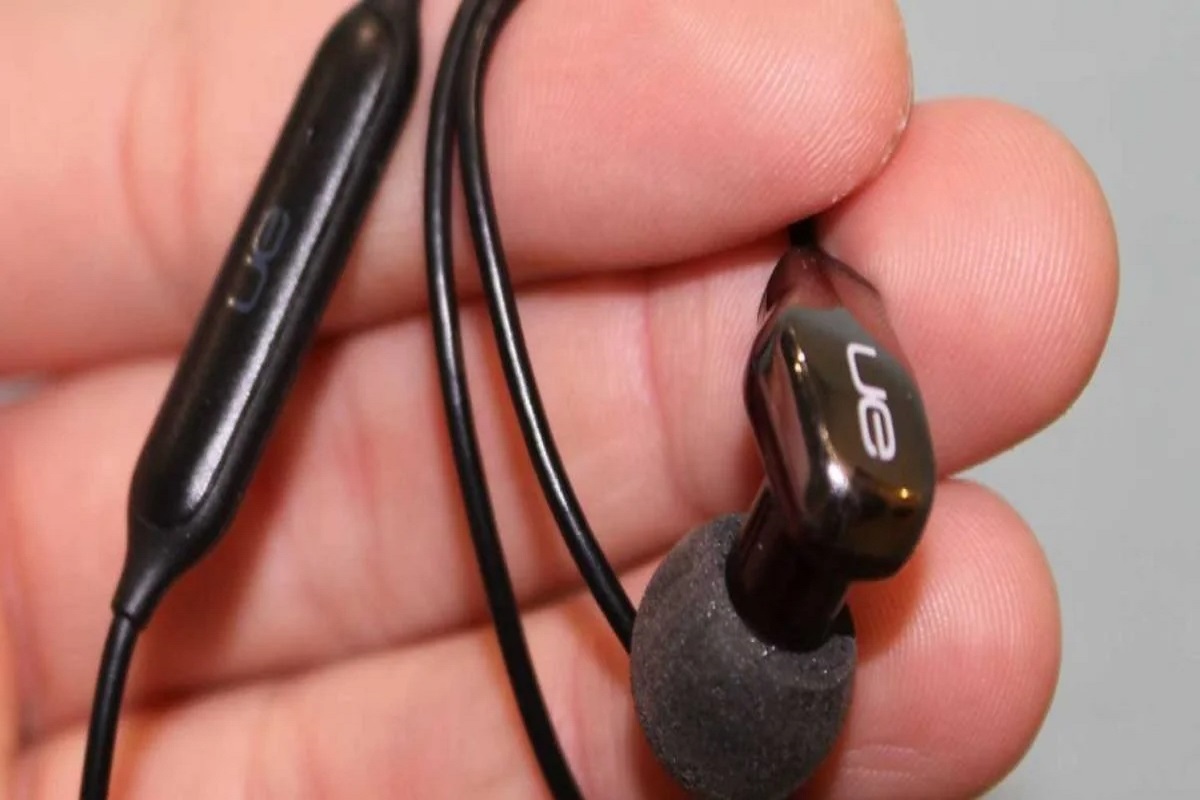 ath80 earbud