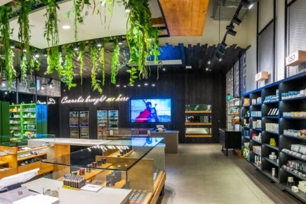 MaryJays DC Weed Dispensary Juice Bar Washington Reviews